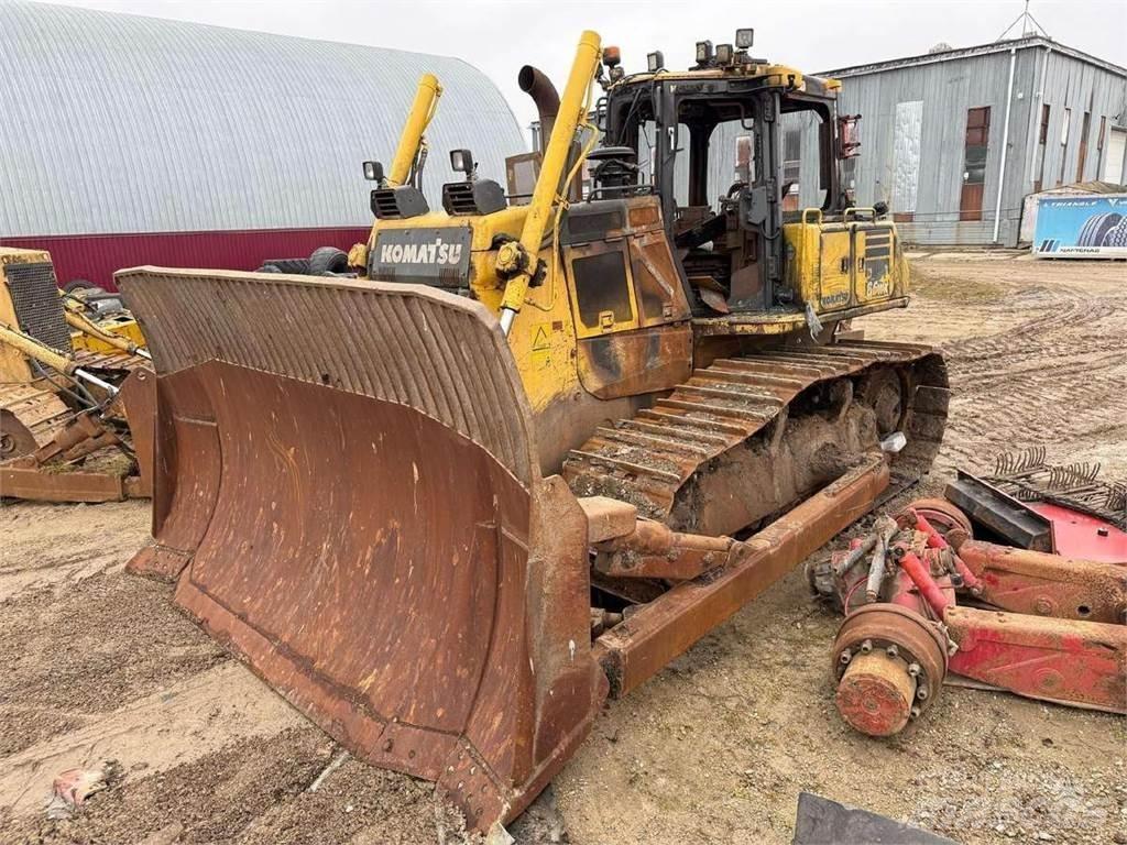 Komatsu D65WX-18 lánctalpas dózerek