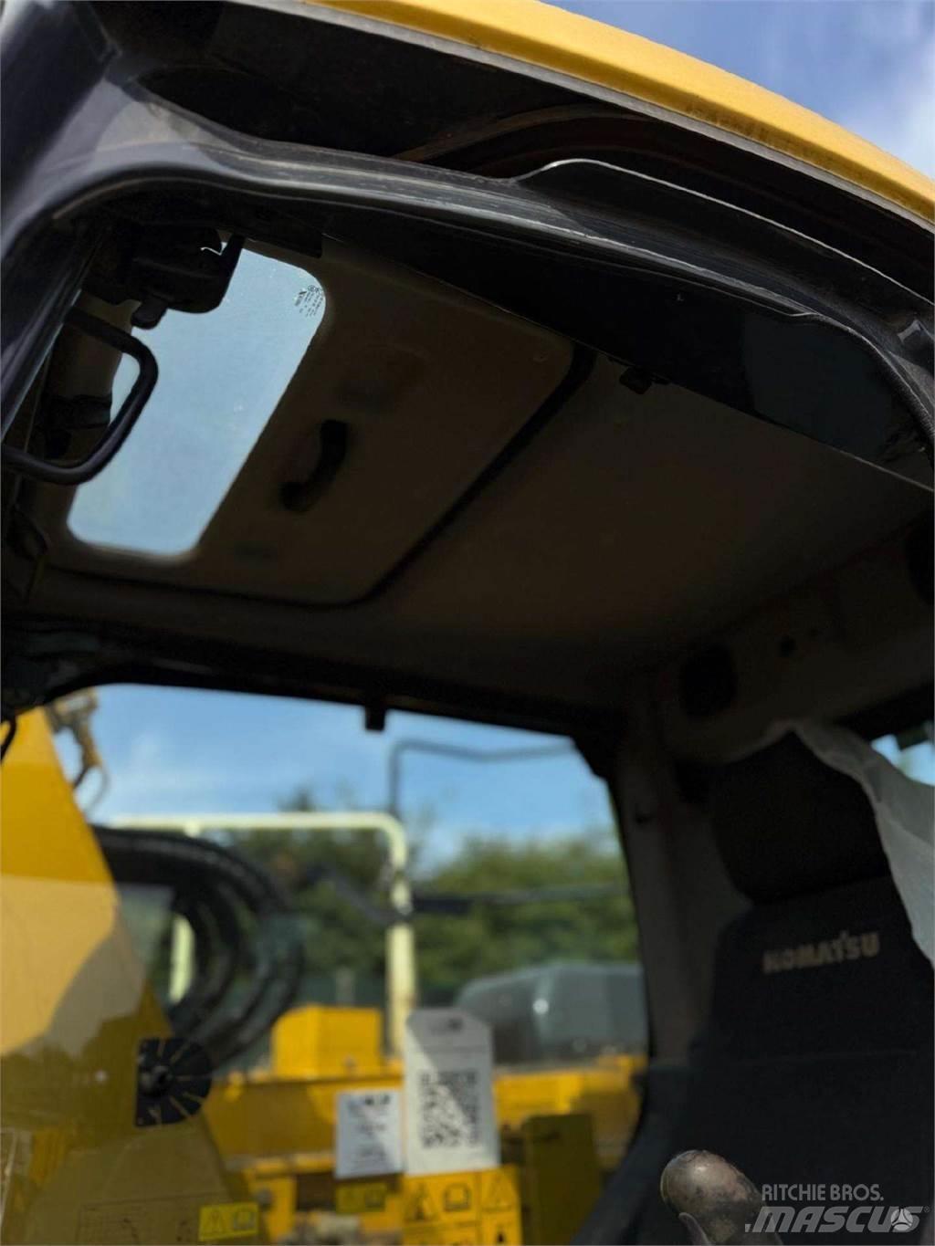 Komatsu PC138US Lánctalpas kotrók