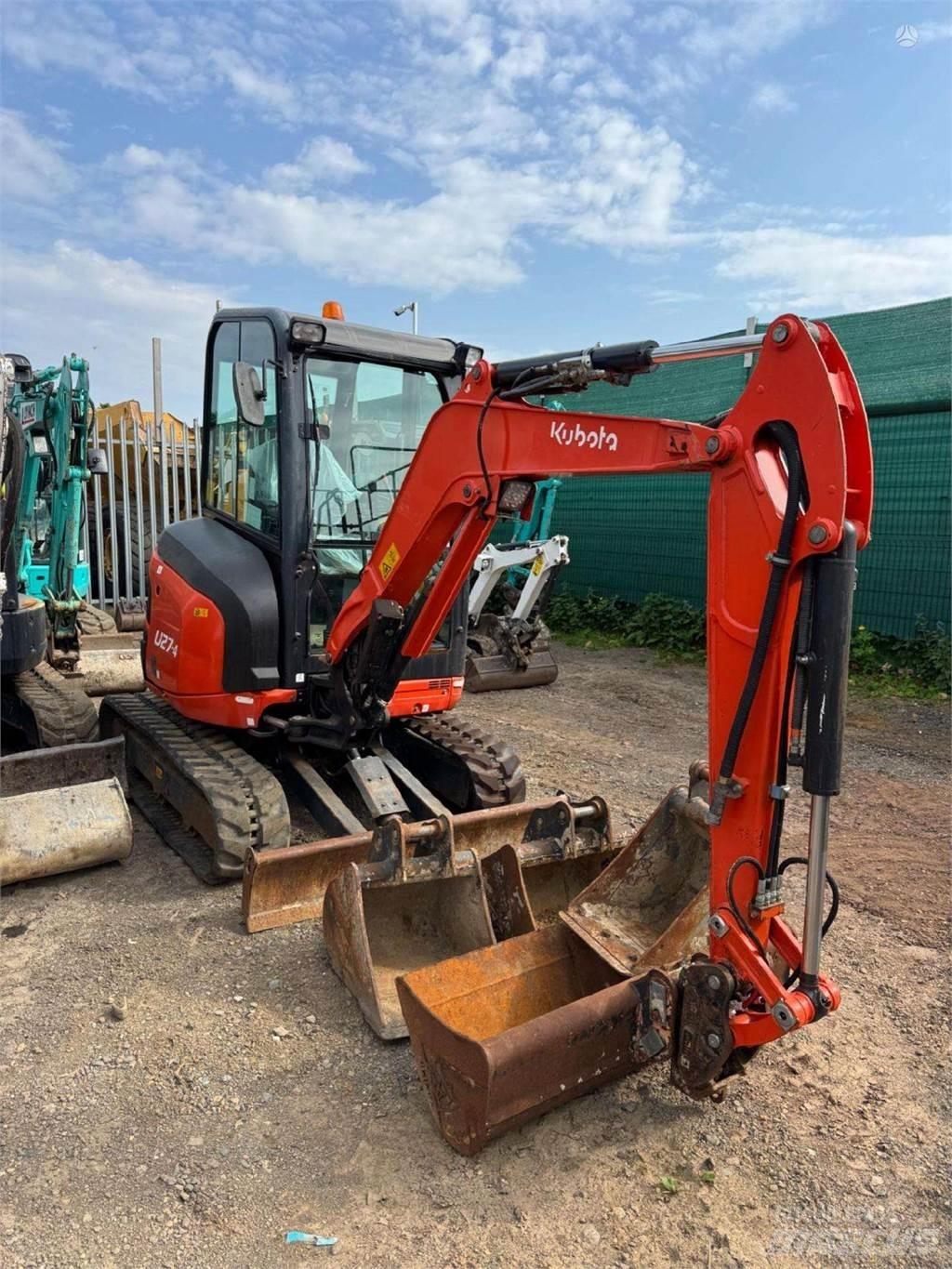Kubota U27-4 Mini kotrók < 7t