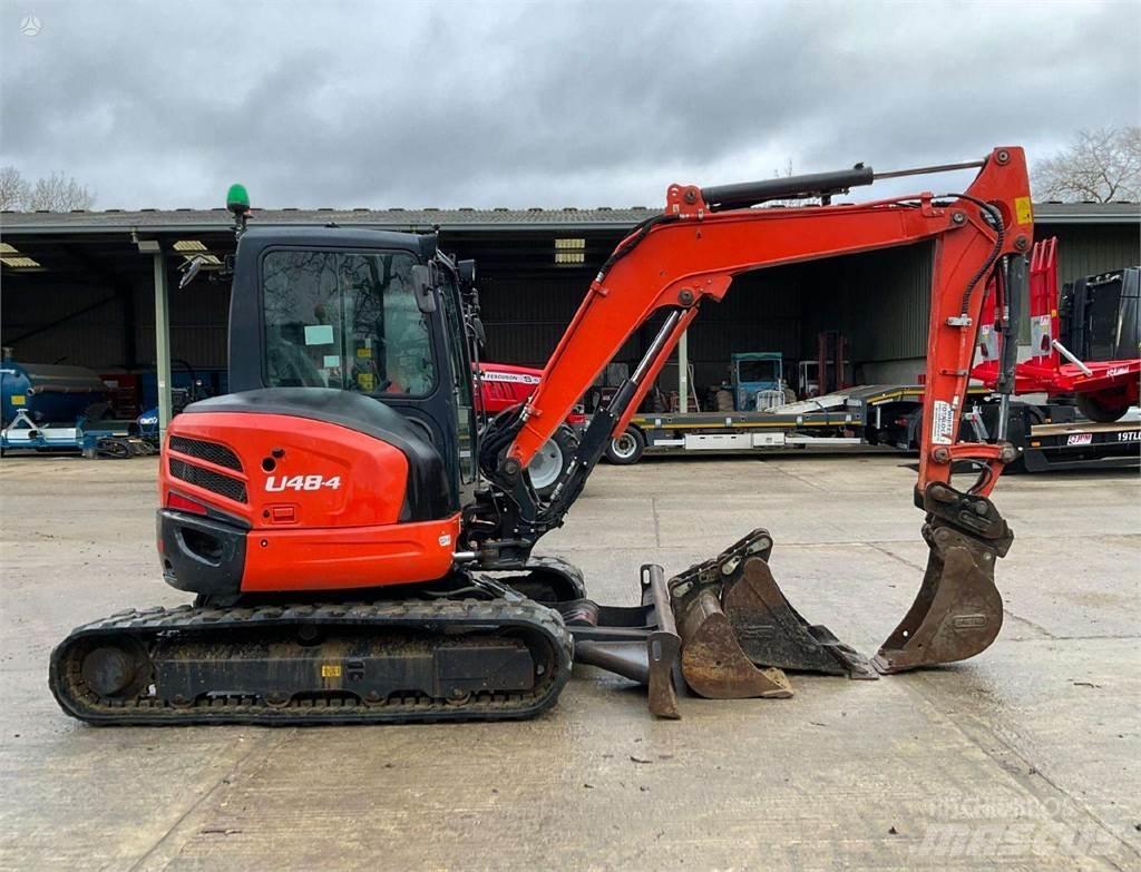 Kubota U48-4 Lánctalpas kotrók