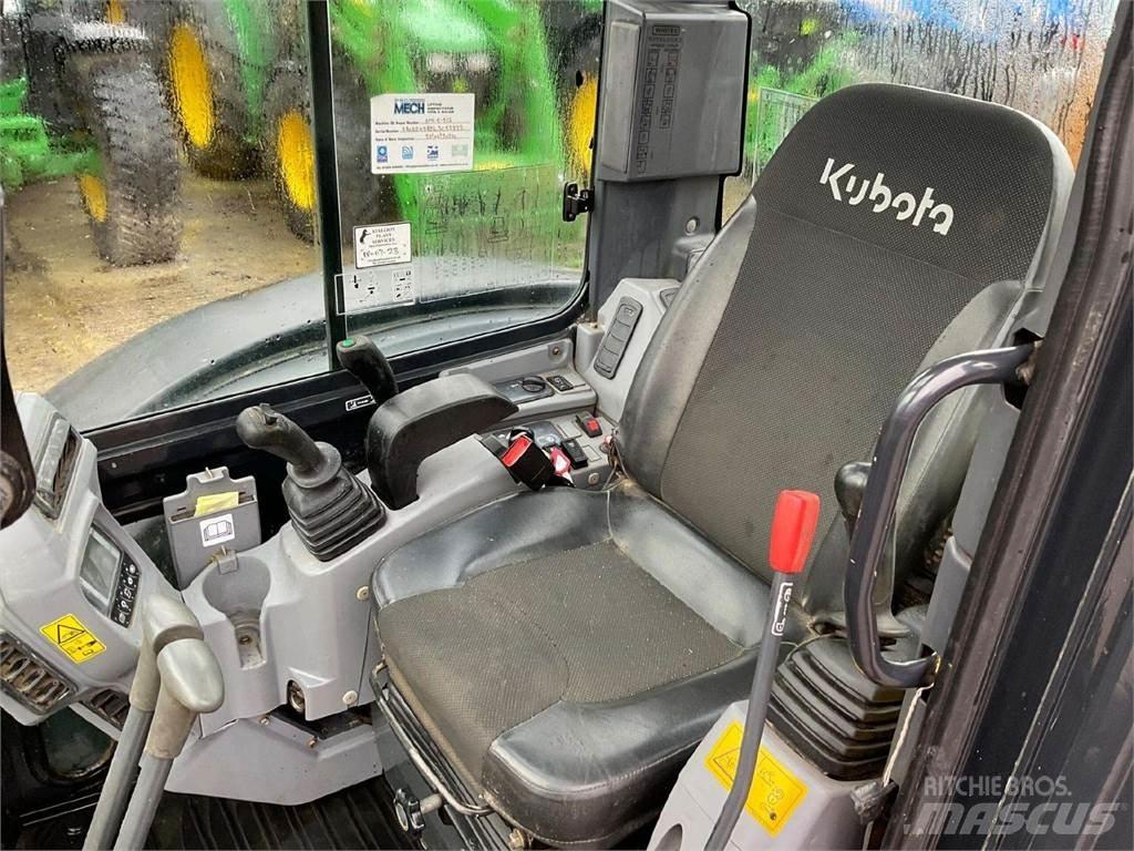 Kubota U48-4 Lánctalpas kotrók