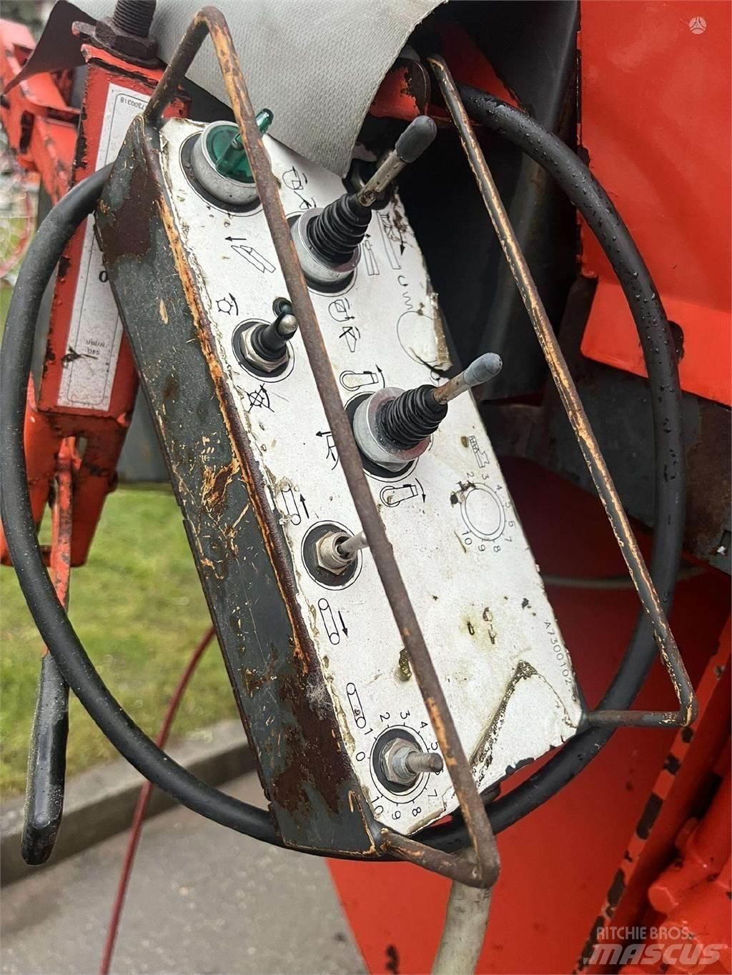 Kuhn Primor 3560 Takarmánykeverők