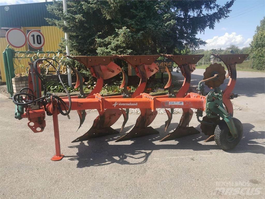 Kverneland F160 Hagyományos ekék