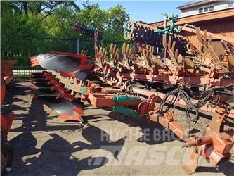 Kverneland PB 100 Hagyományos ekék