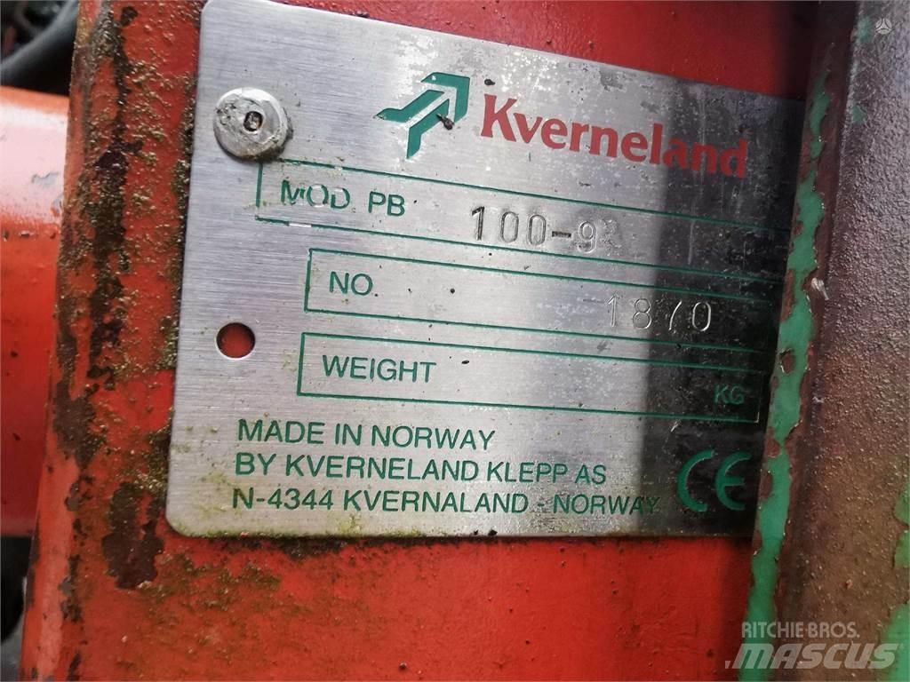 Kverneland PB 100 Hagyományos ekék