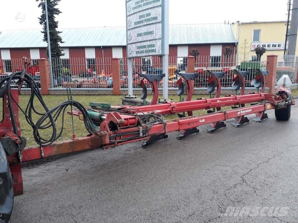 Kverneland PB 100 Hagyományos ekék