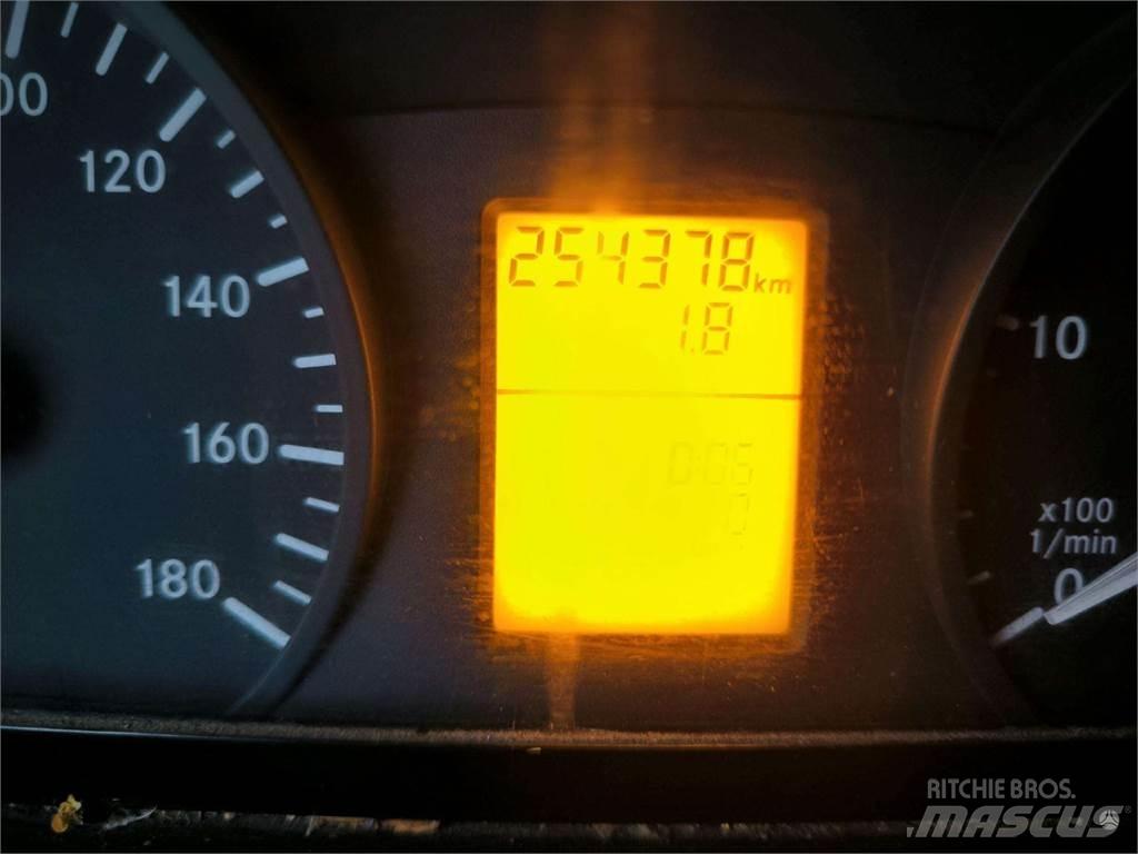 Mercedes-Benz  Kistehergépjárművek