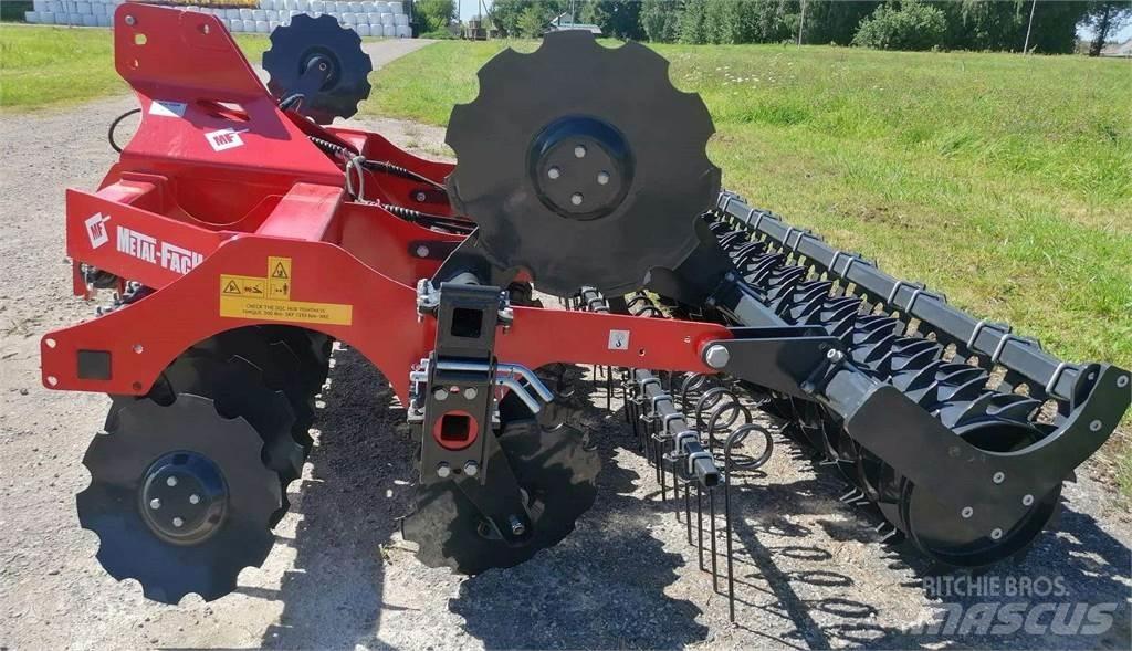 Metal-Fach U 740 Kultivátorok