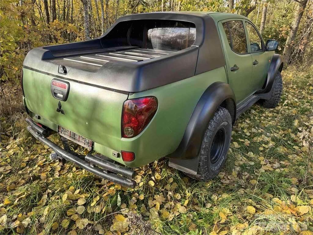 Mitsubishi  Kistehergépjárművek