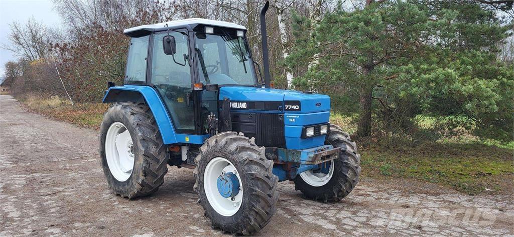 New Holland 7740 Traktorok