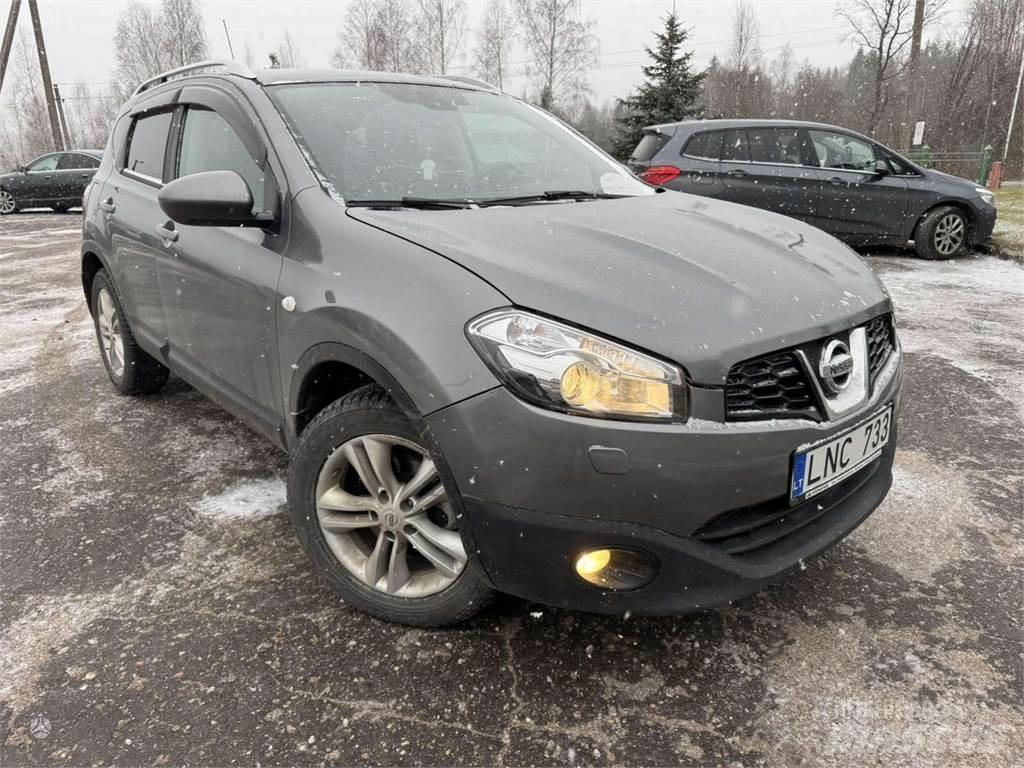 Nissan  Kistehergépjárművek