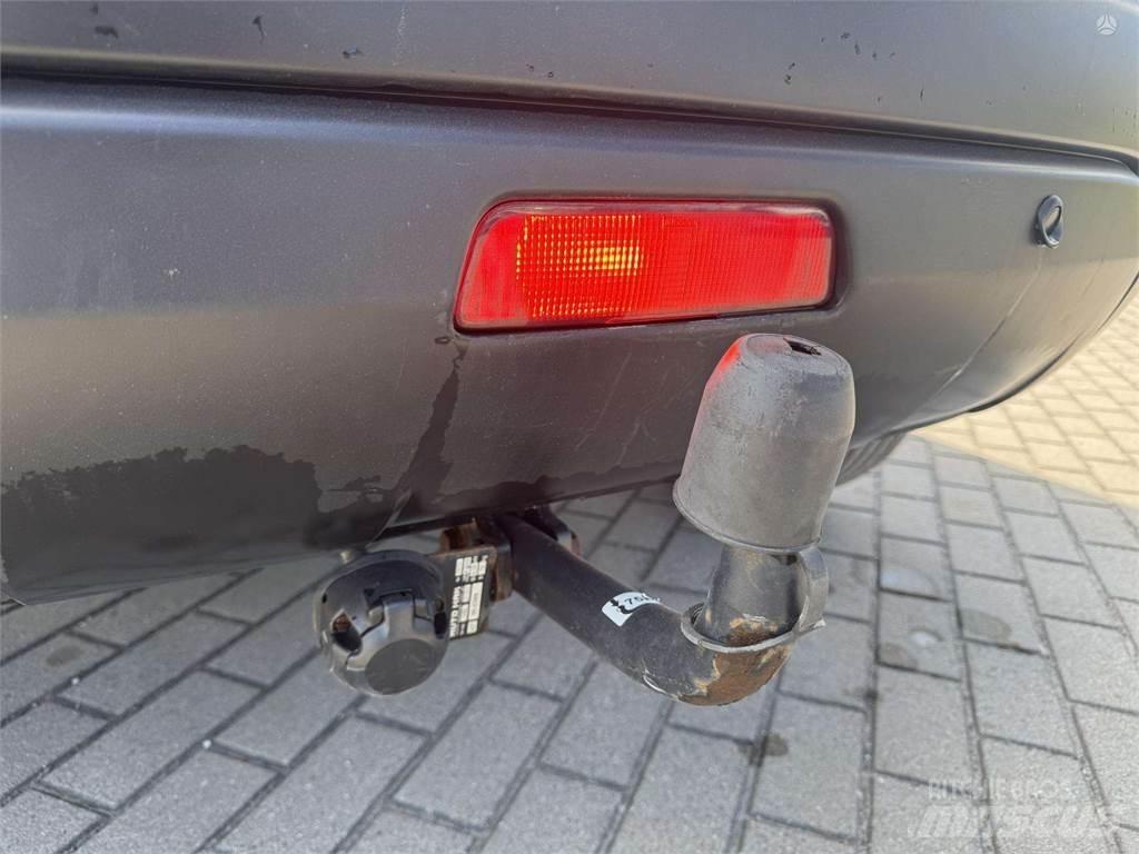 Nissan  Kistehergépjárművek