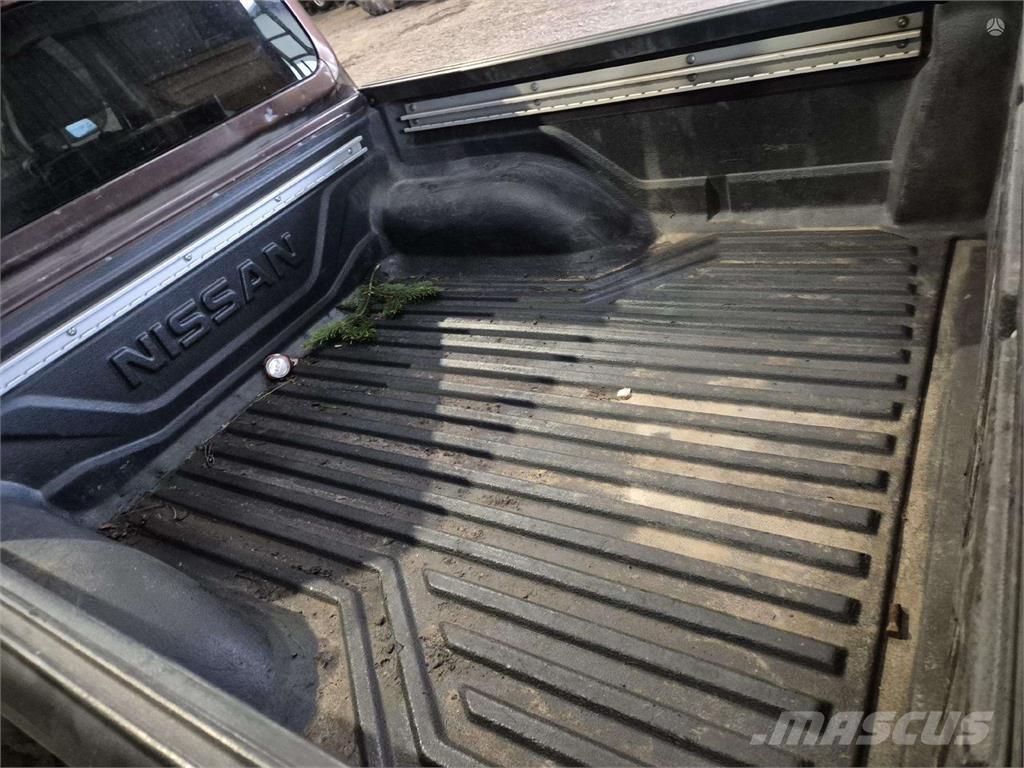 Nissan  Kistehergépjárművek