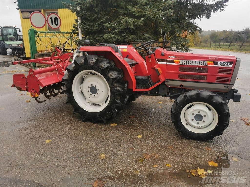 Shibaura D32f Traktorok