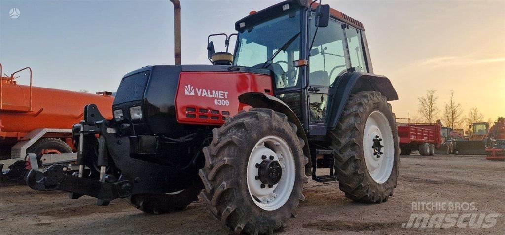 Valmet 6300 Traktorok