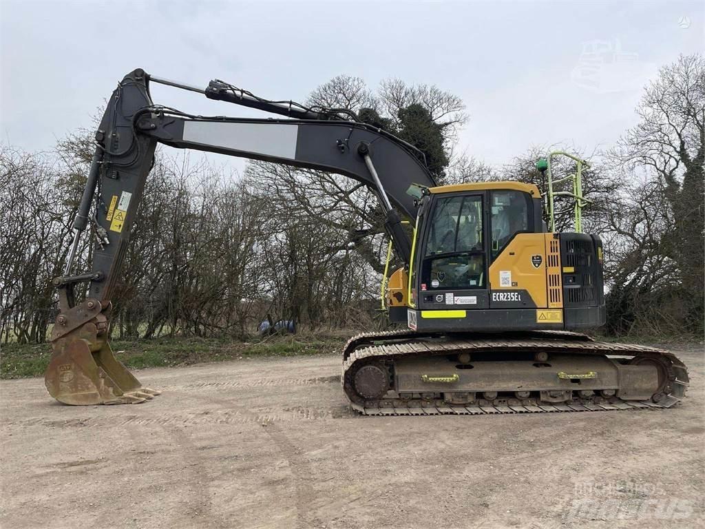 Volvo ECR235EL Lánctalpas kotrók