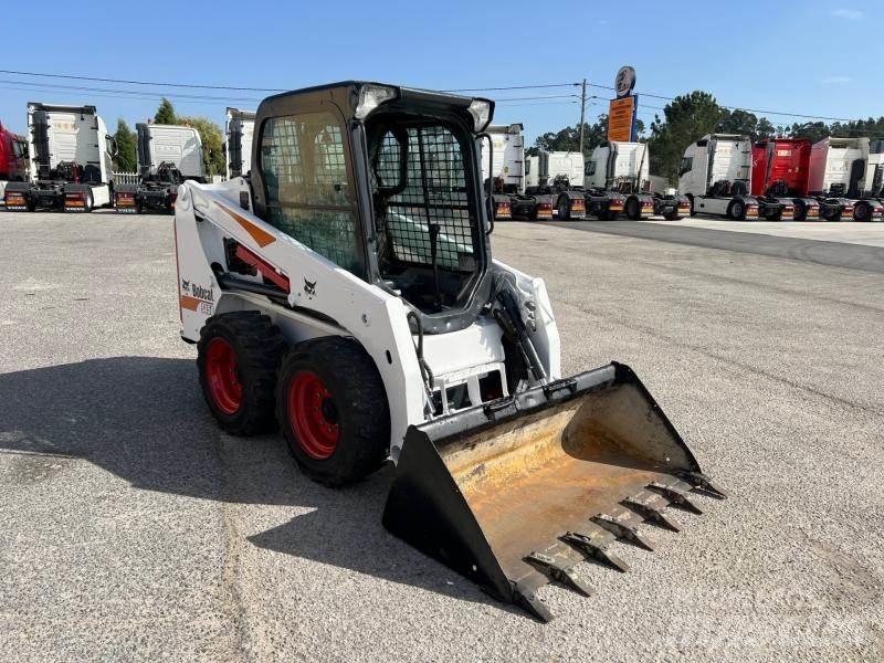 Bobcat S 450 Mini homlokrakodók