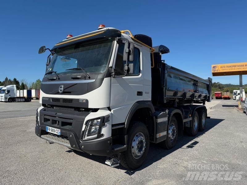Volvo 460 Billenő teherautók