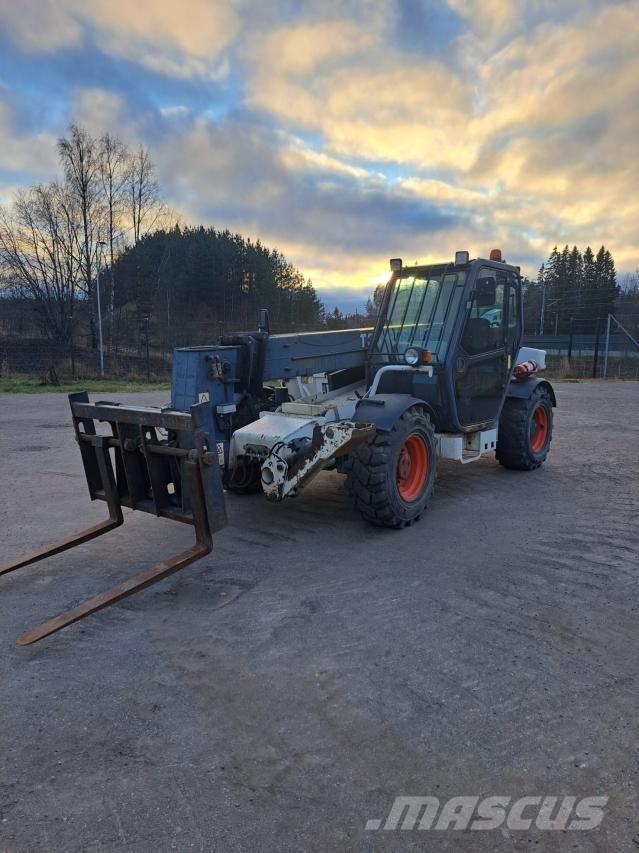 Bobcat T35120SL Teleszkópos rakodók