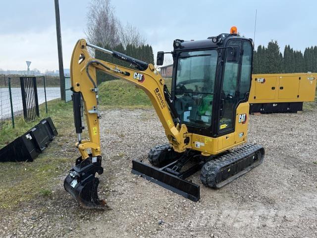 CAT 302 CR Mini kotrók < 7t