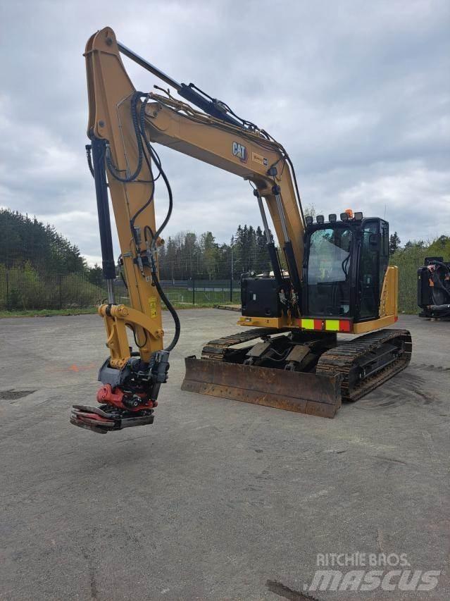 CAT 310 Mini kotrók < 7t