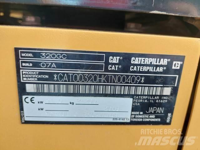 CAT 320GC Lánctalpas kotrók