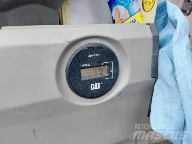 CAT 336F Lánctalpas kotrók
