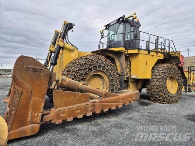 CAT 854K lánctalpas dózerek