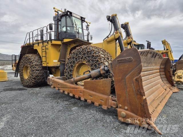 CAT 854K lánctalpas dózerek