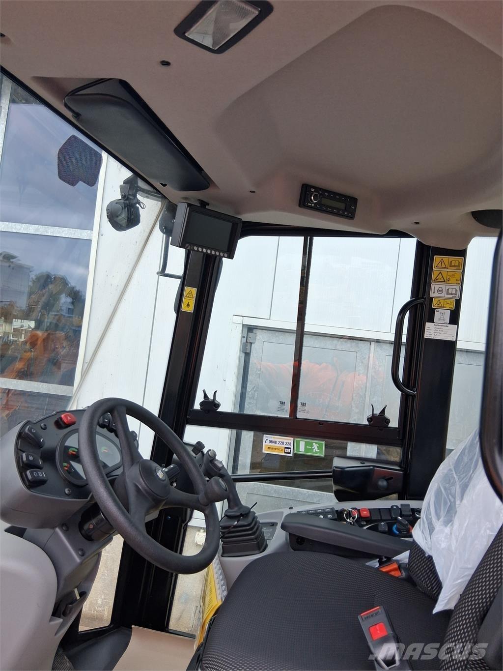 CAT 914 Gumikerekes homlokrakodók