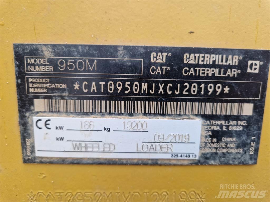 CAT 950M Gumikerekes homlokrakodók