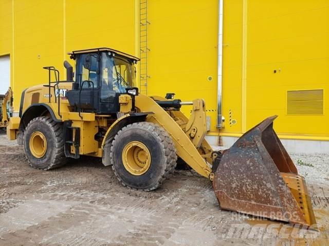 CAT 950M Gumikerekes homlokrakodók
