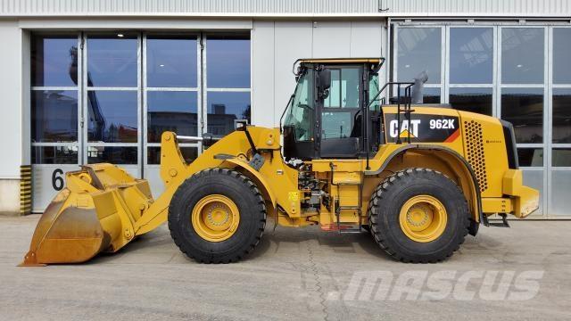 CAT 962K Gumikerekes homlokrakodók