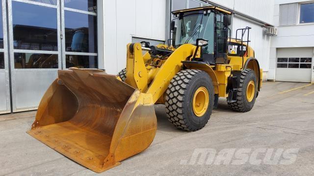 CAT 962K Gumikerekes homlokrakodók