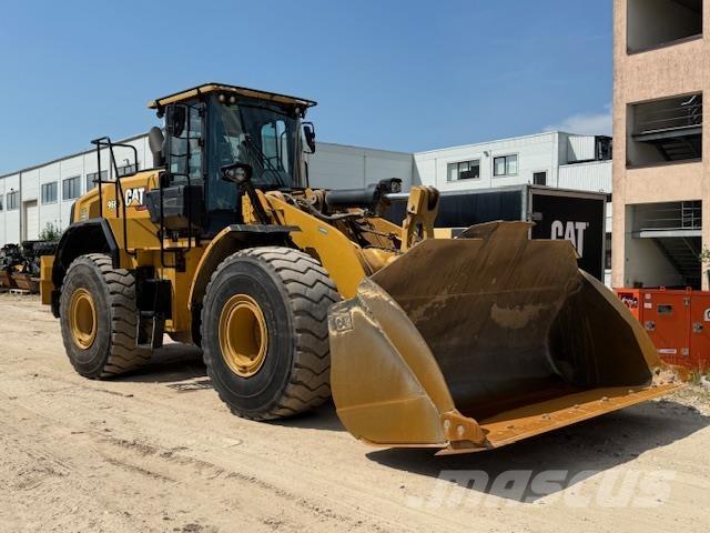 CAT 966 Gumikerekes homlokrakodók