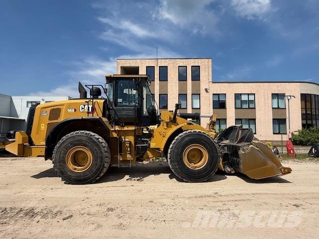 CAT 966 Gumikerekes homlokrakodók