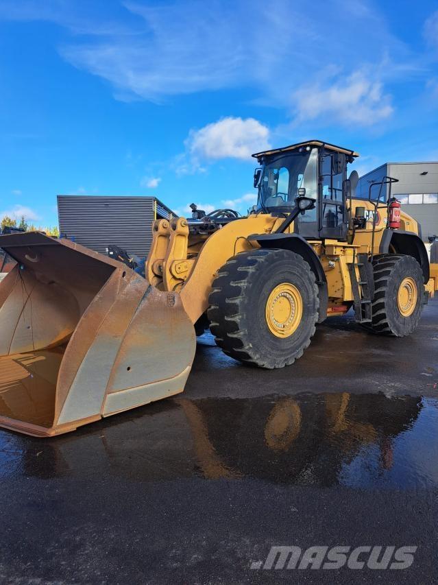 CAT 980 Gumikerekes homlokrakodók