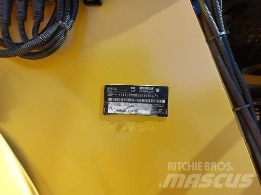 CAT 980 Next Gen Gumikerekes homlokrakodók