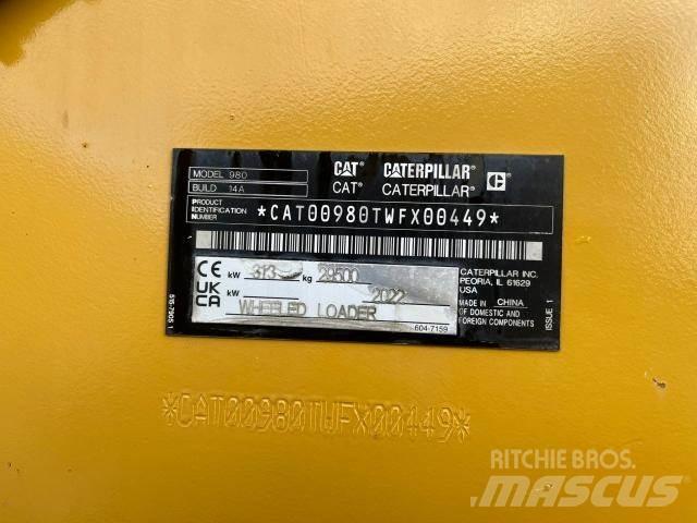 CAT 980 NG Gumikerekes homlokrakodók