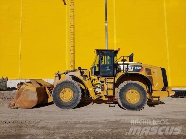 CAT 980M Gumikerekes homlokrakodók