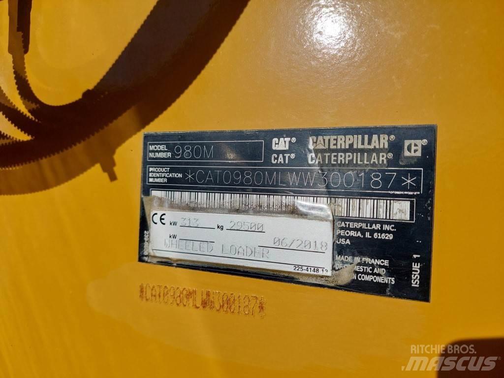 CAT 980M Gumikerekes homlokrakodók
