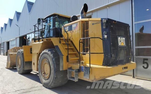 CAT 988K XE Gumikerekes homlokrakodók