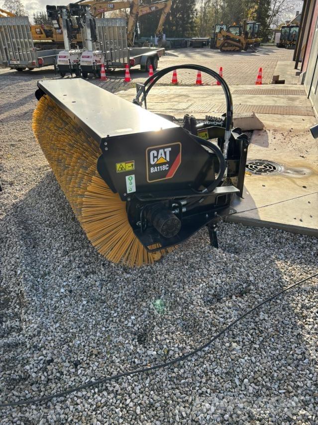 CAT Broom BA118C Kompaktrakodók