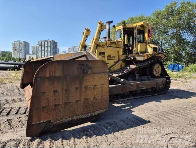 CAT D9N lánctalpas dózerek