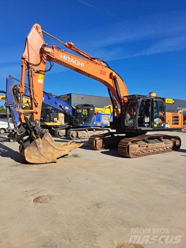 Hitachi ZX300LC-6 Lánctalpas kotrók
