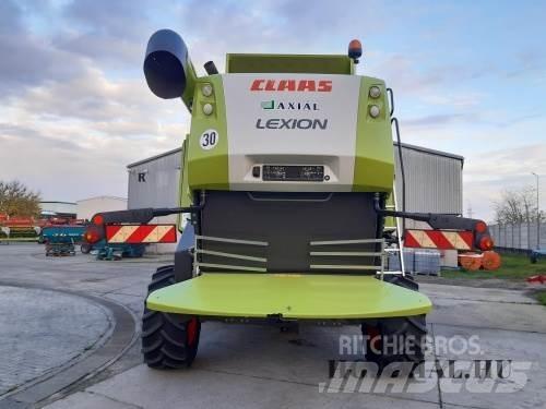 CLAAS Lexion 670 Kombájnok