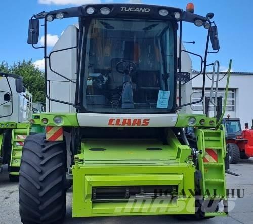 CLAAS Tucano 440 Kombájnok
