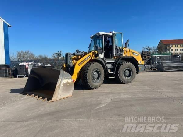 Liebherr L 538 V Gumikerekes homlokrakodók