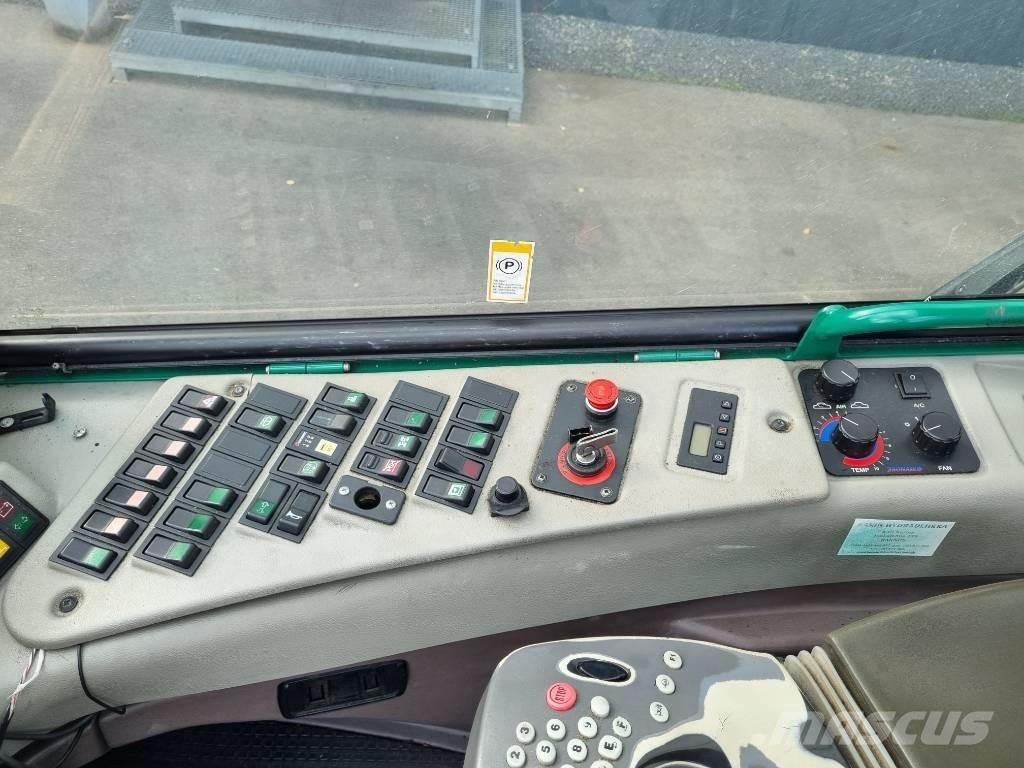 John Deere 1070 D Betakarítók