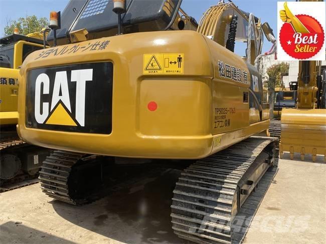 CAT 320 D2 Lánctalpas kotrók